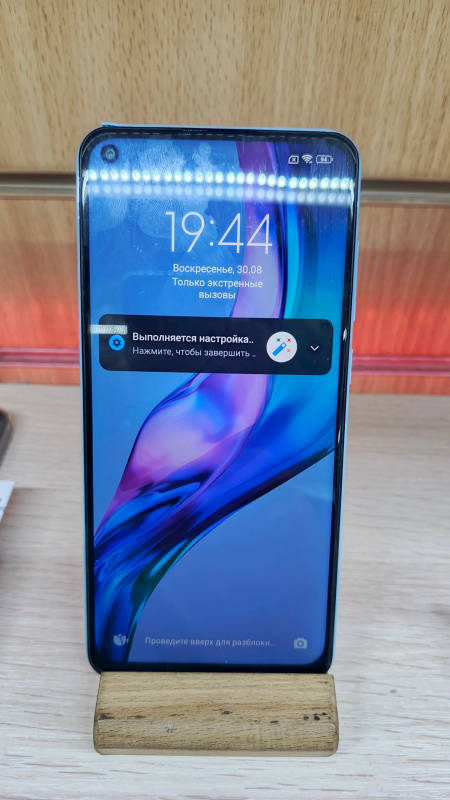Мобильный телефон Xiaomi Redmi Note 9