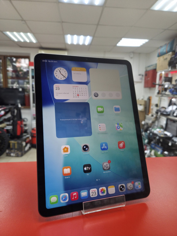 Планшет Apple iPad Air (5-го поколения) (2022)