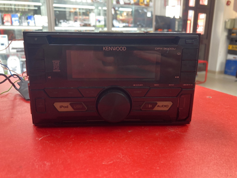 Автомагнитола Kenwood 300