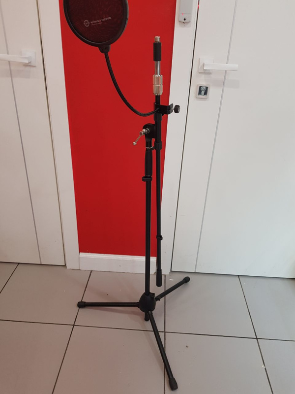 Купить звуковой фильтр isk vocal booth Б/У за 990 руб. — состояние 9/10