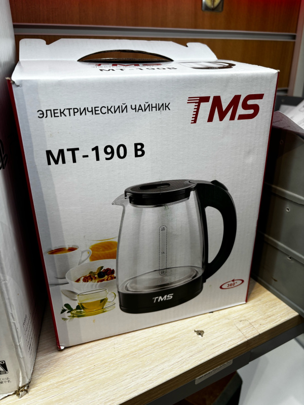Чайник TMS 1,8 л  стекло