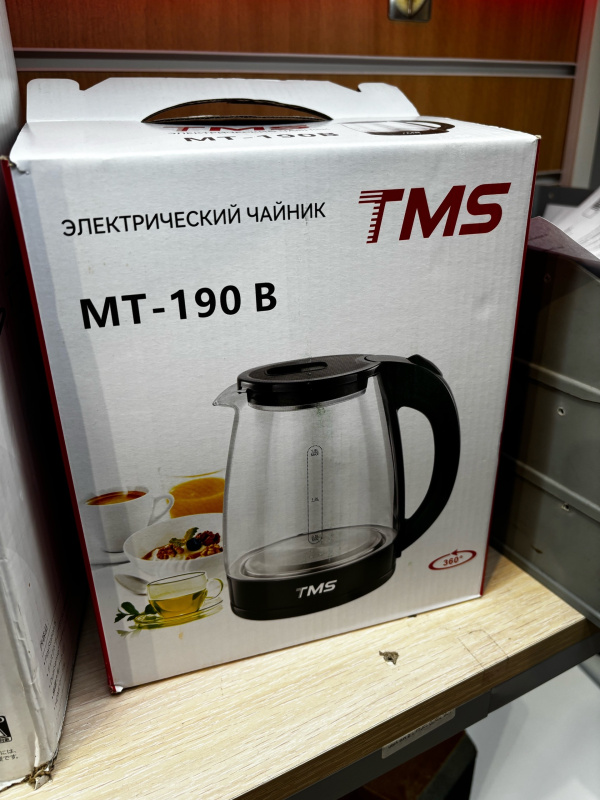 Чайник TMS 1,8 л  стекло